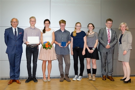  Projekt "Karlinchen-Projekt des LHG mit der Waldgrundschule" 